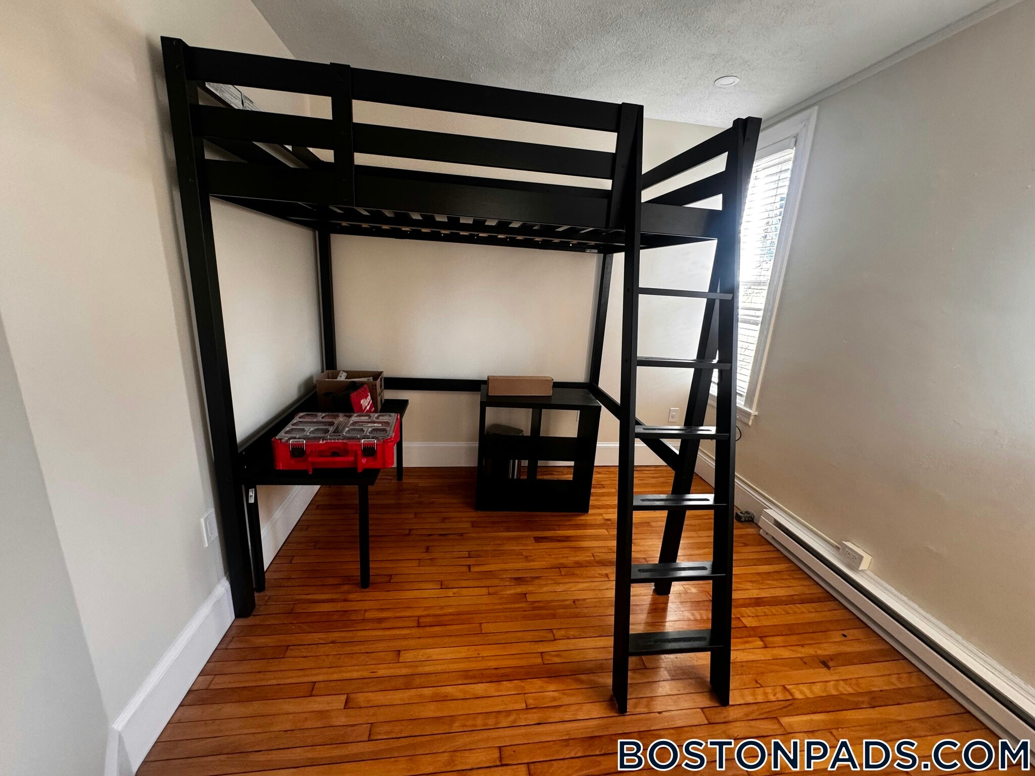 Building Photo - 30 Wadsworth St