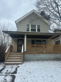 Building Photo - 3908 E 123rd St