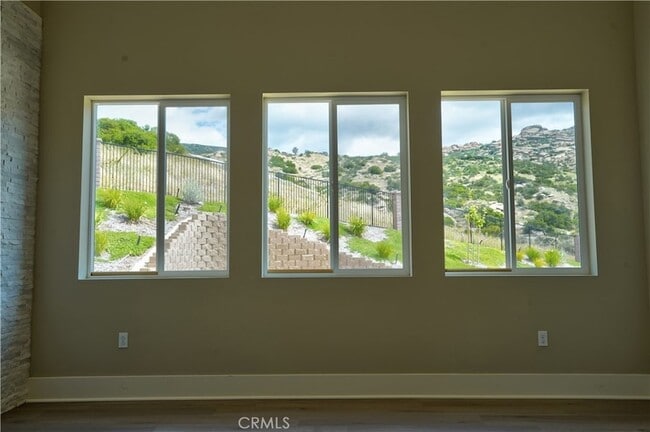 Building Photo - 6544 Canyon Oaks Dr