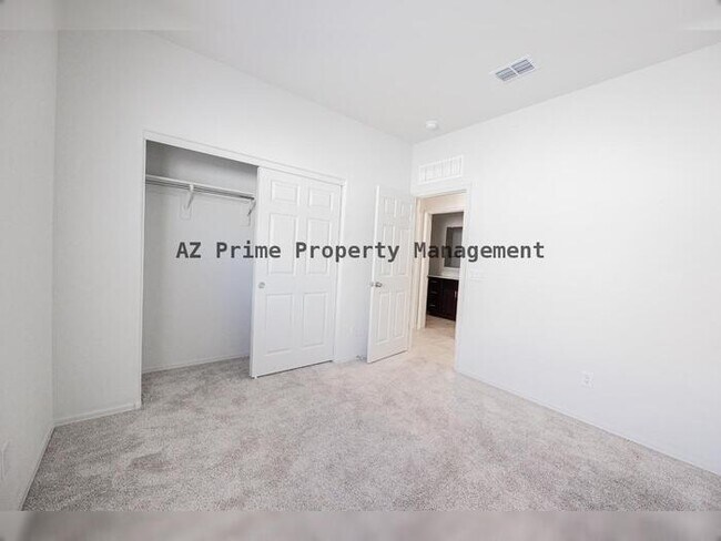 Building Photo - 4825 S 108th Ave