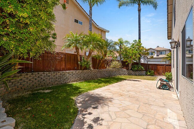 Building Photo - Scripps Ranch Single Family House
