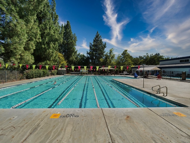 Building Photo - 1937 Gauguin Pl