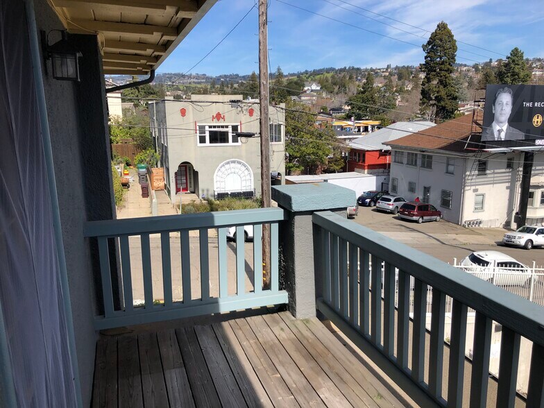 Building Photo - 431 Sunnyslope Ave