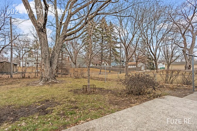 Building Photo - 6024 W 35th St