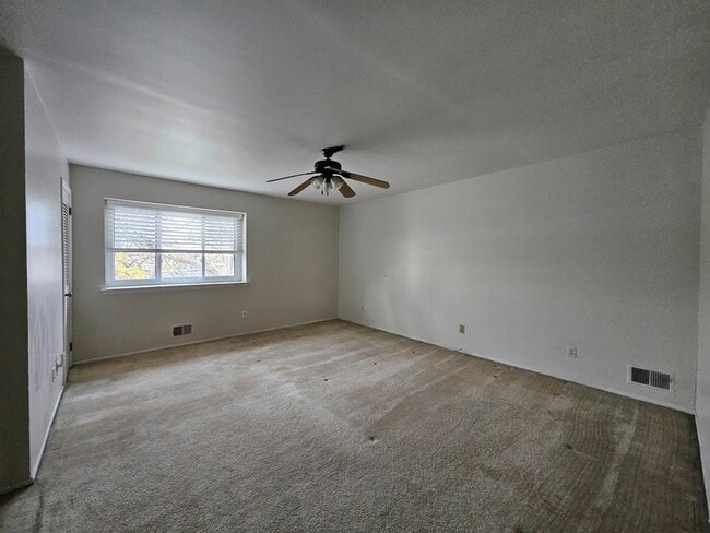 Building Photo - 187 Sandcastle Key