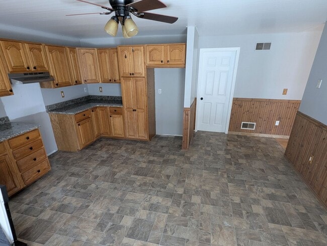 Building Photo - 286 Cottage Ave