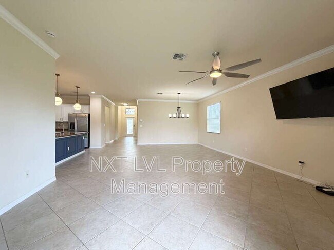 Building Photo - 9453 River Otter Dr