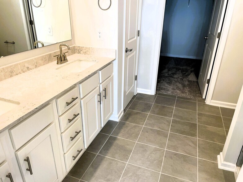 Bath - 4455 Reed Creek Dr