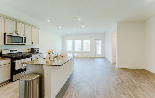Building Photo - 31714 Brandon Ml Trl