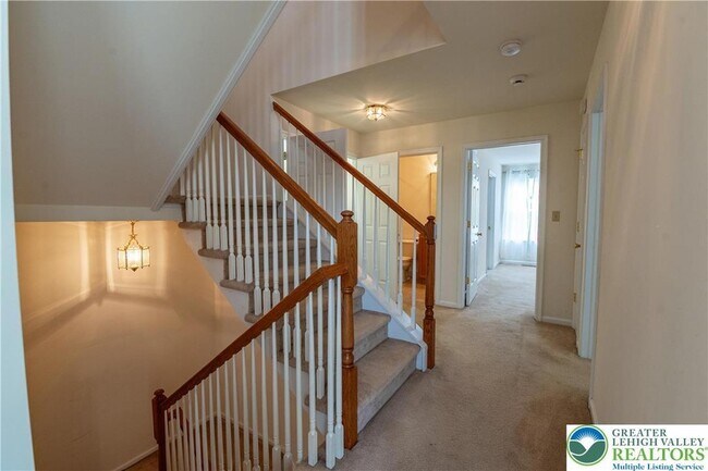 Building Photo - 5811 Fresh Meadow Dr