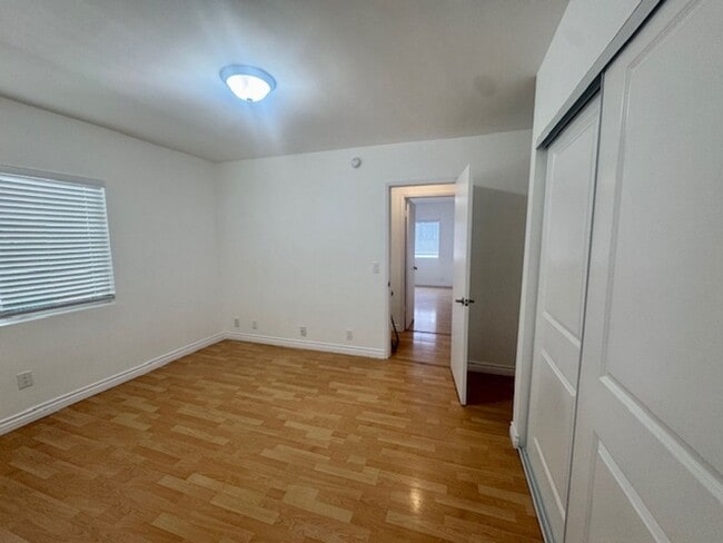 Building Photo - Charming 4 Bedroom in Woodland Hills