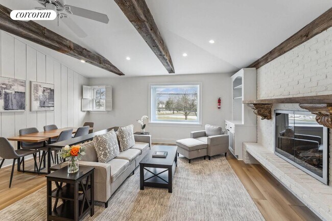 Building Photo - 710 Montauk Hwy