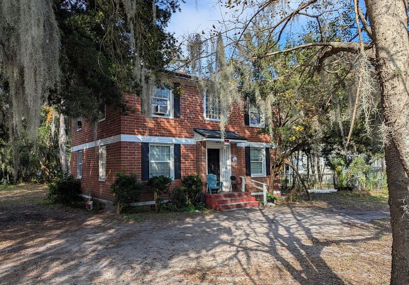 Primary Photo - 3730 Lehigh St