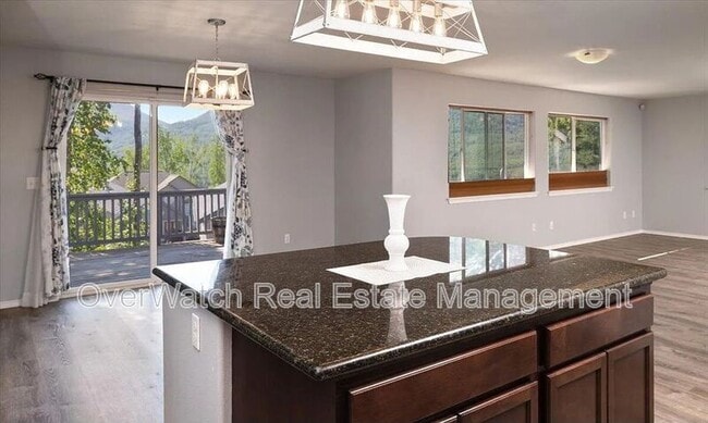 Building Photo - 20530 Birch Crest Ln