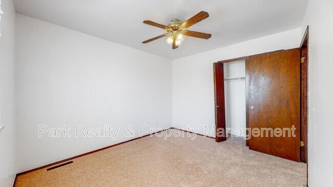 Building Photo - 5735 W 2nd Ave