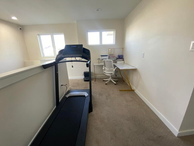 Building Photo - 1232 Sambar Lp