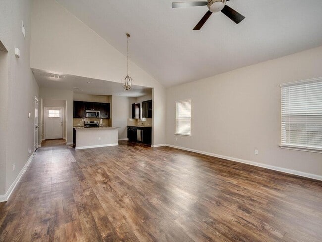 Building Photo - 688 Donegal Ln