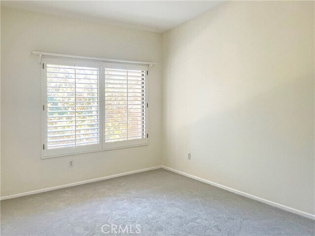 Building Photo - 14141 Shoreline Dr