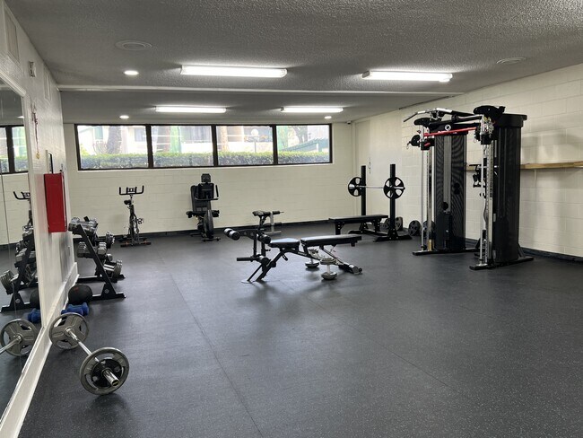 Building Photo - 15224 Ocaso Ave