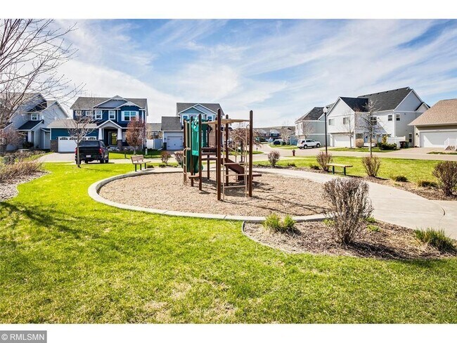 Building Photo - 5149 95th Way N