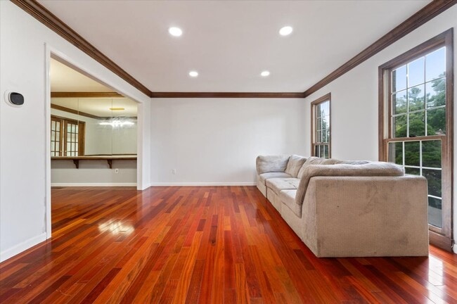 Building Photo - 2196 Willow Leaf Dr