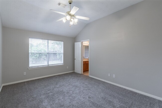 Building Photo - 4931 Tealgate Dr