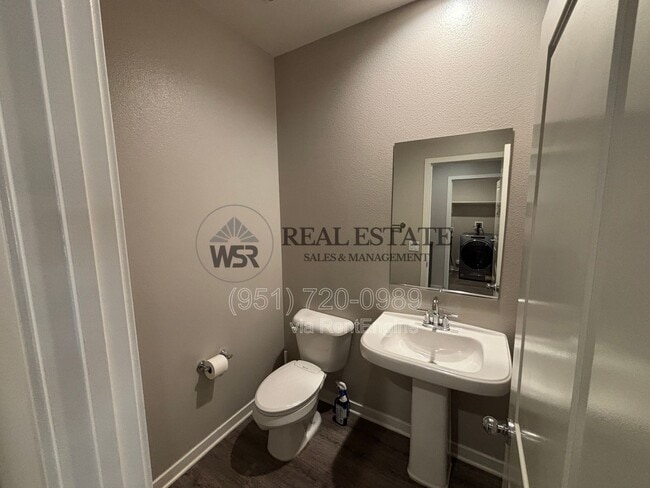 Building Photo - 12843 Greenstone Way