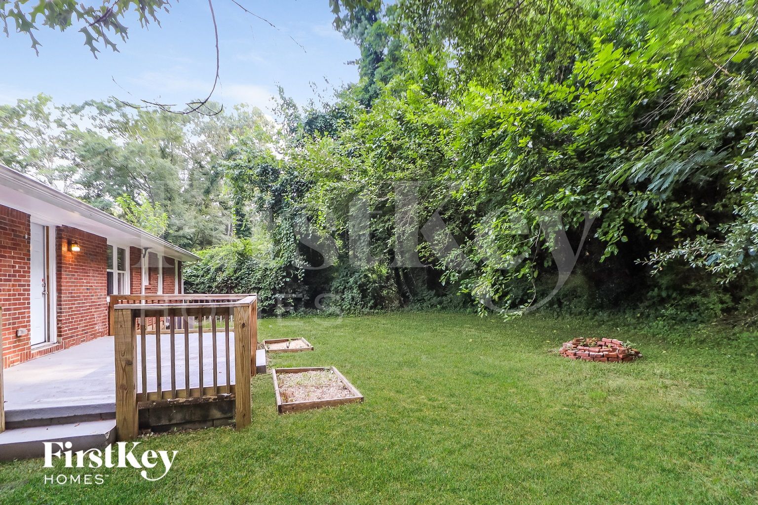 Building Photo - 2802 Glenvalley Dr