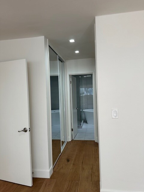 Building Photo - 11970 Montana Ave