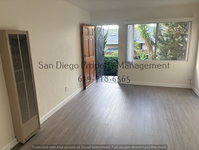 Building Photo - 3617-3617 Reynard Way