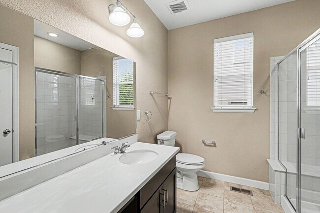 Building Photo - 3 Bed 2 Bath Ranch Home with Den and Large Unfinished Basement