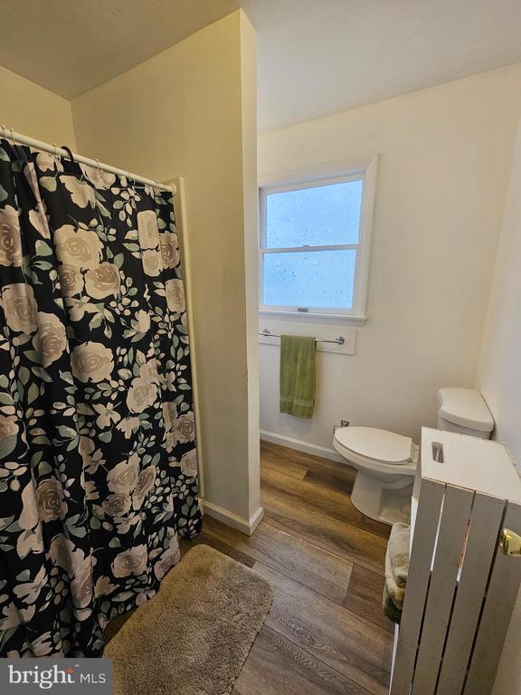 Building Photo - 82 Basin Rd