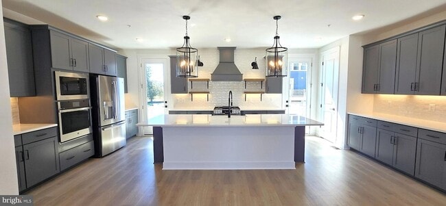 Building Photo - 1726 Blacksmith Wy