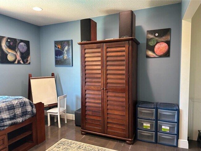 Building Photo - 4332 145th Ave N