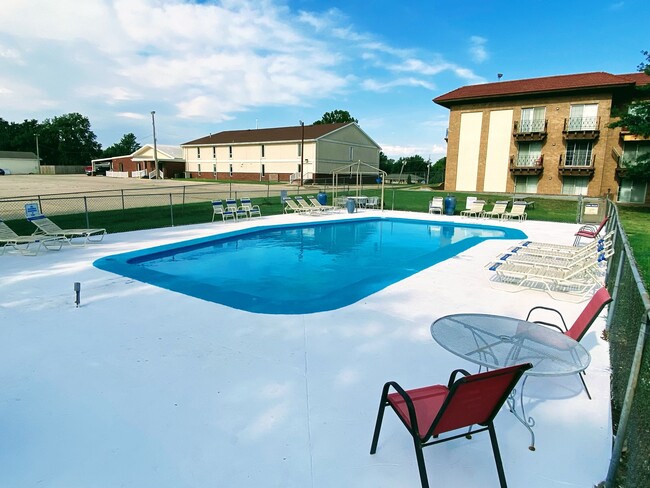 Pool 2