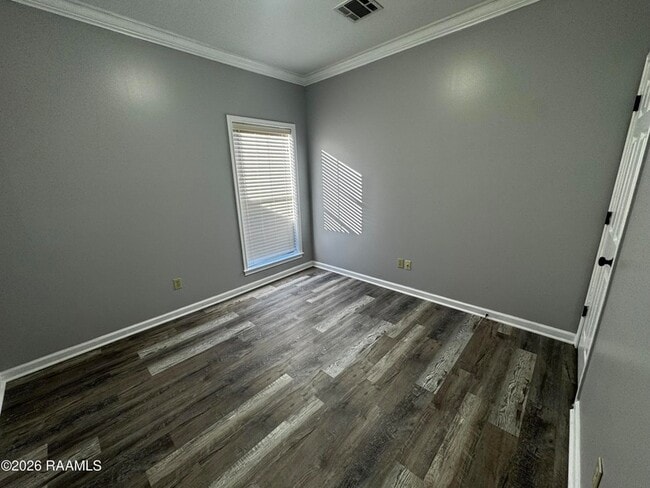 Building Photo - 201 Pavilion St