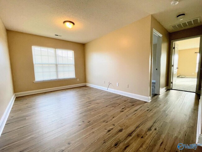 Building Photo - 29712 Robert Lee Ct