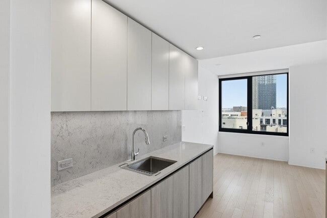 Building Photo - 10 Provost St