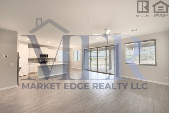 Building Photo - 3Bed/2Bath Home at I-17/Carefree Hwy! $1995 MOVE-IN SPECIAL! Ready for Immediate Move-In!