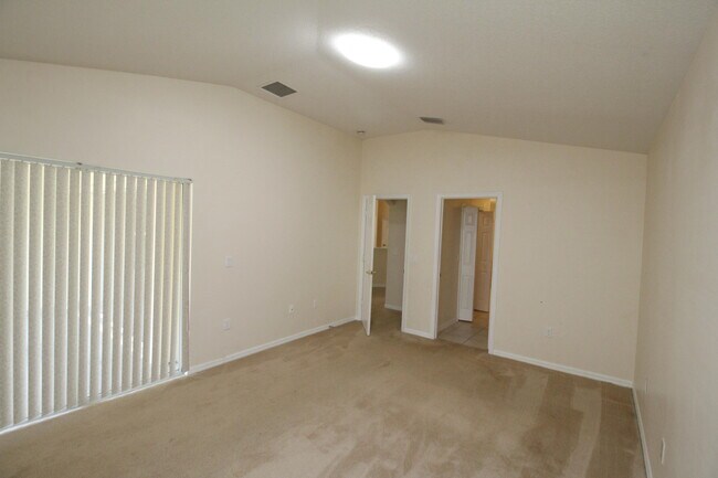 Building Photo - 885 Tavernier Cir NE