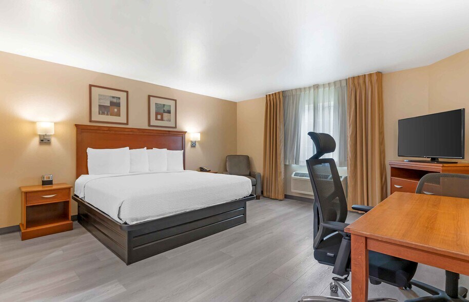 Building Photo - Furnished Studio-McAlester - Hwy 69