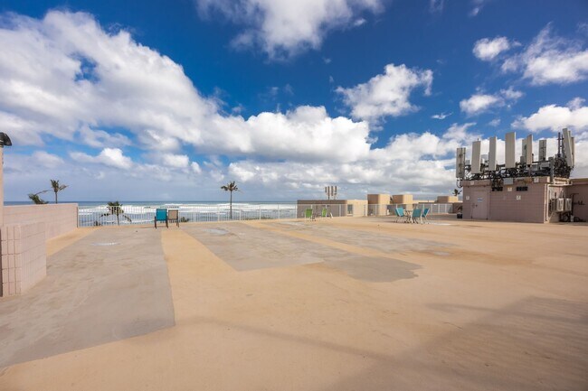 Building Photo - Mokuleia Sands #501 – Furnished 1BR/1BA | Ocean Views | Available Now