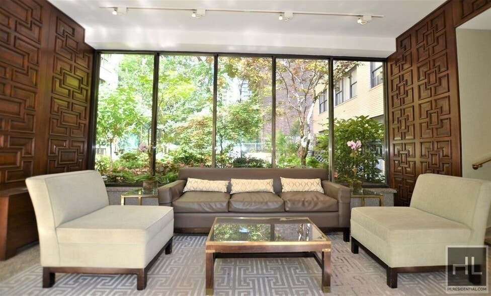 Building Photo - EAST 49 STREET