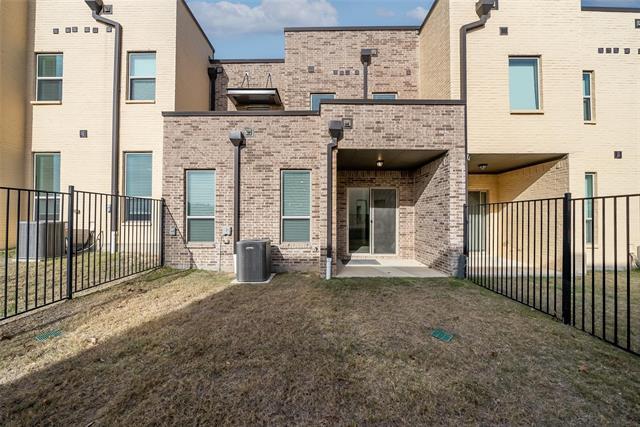 Building Photo - 1059 Maverick Dr