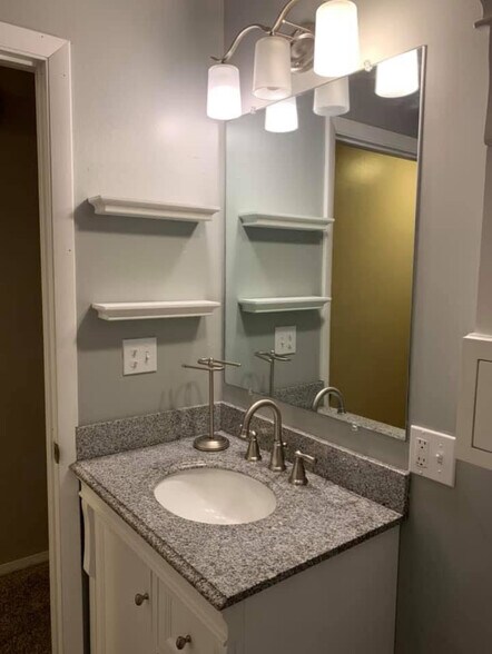 Bathroom - 212 Brookside Dr