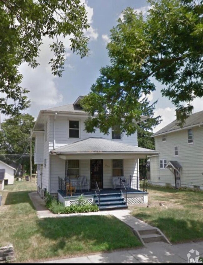 Building Photo - 3009 Holton Ave