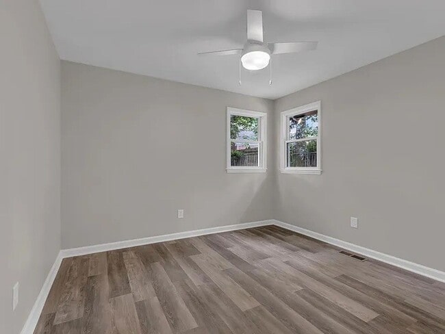 Building Photo - Newly Renovated 3 Bedroom in Woodbine