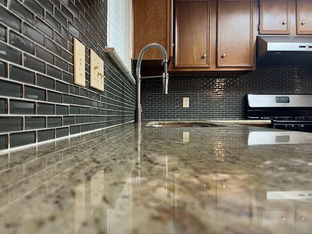 Building Photo - 1205 Doonesbury Dr