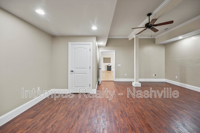 Building Photo - 7 Crooked Stick Ln