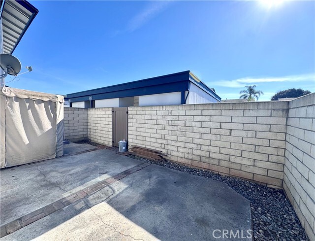 Building Photo - 4692 Heil Ave